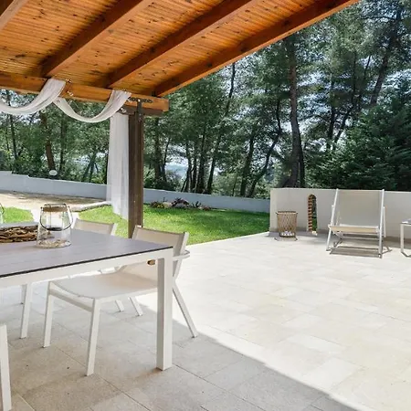 Villa Ekatis In Sani By Halkidiki *