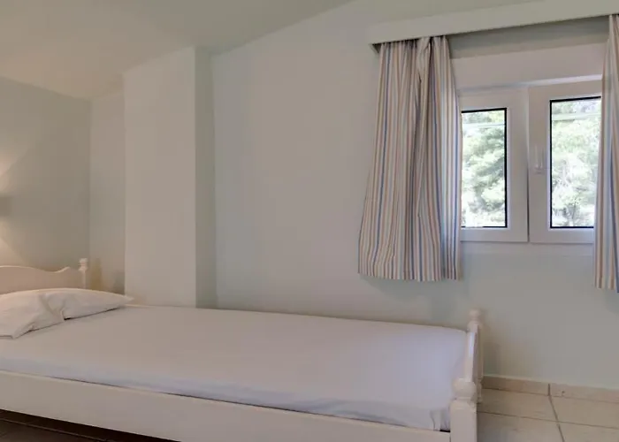 Ekatis In Sani Villa